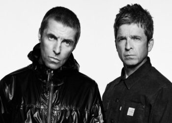 Oasis Warns Against Ticket Reselling as Fans Report Technical Issues