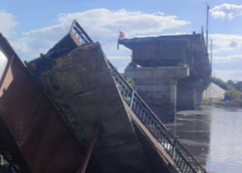 Ukraine incursion destroys key Russian bridge in Kursk region