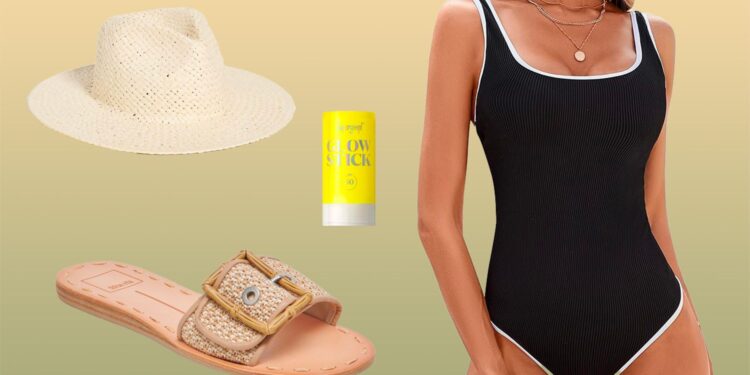 The Eight Amazon Essentials That Made My Florida Beach Vacation a Breeze