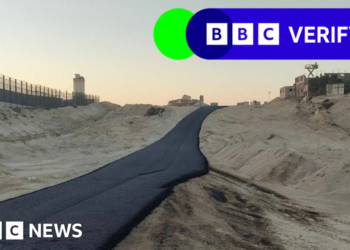 Satellite images show how Israel is paving key Gaza road