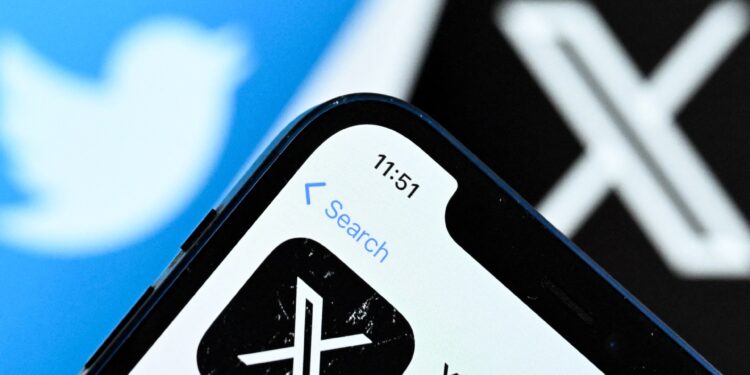 Judge in Brazil orders Musk’s X to obey ban or face daily fine | Social Media News