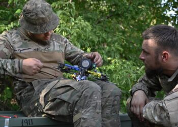 What are ‘dragon drones’, Ukraine’s latest weapon against Russia? | Russia-Ukraine war News