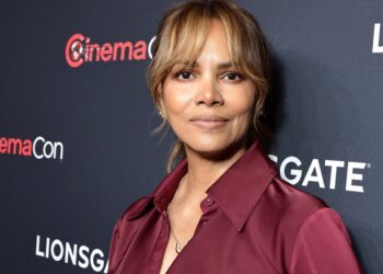 Halle Berry Calls Out Oscars for No Other Black Best Actress Winners