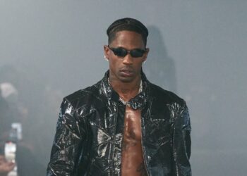 Vetements Spring 2025 Ready-to-Wear