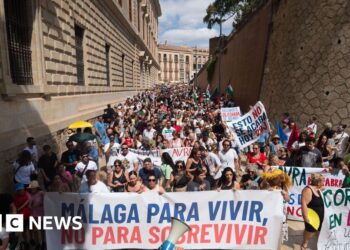 ‘People feel the city is collapsing’