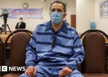 Iran executes dissident Jamshid Sharmah over terror conviction