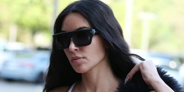 Kim Kardashian Kindly Reminds Us of Her Name