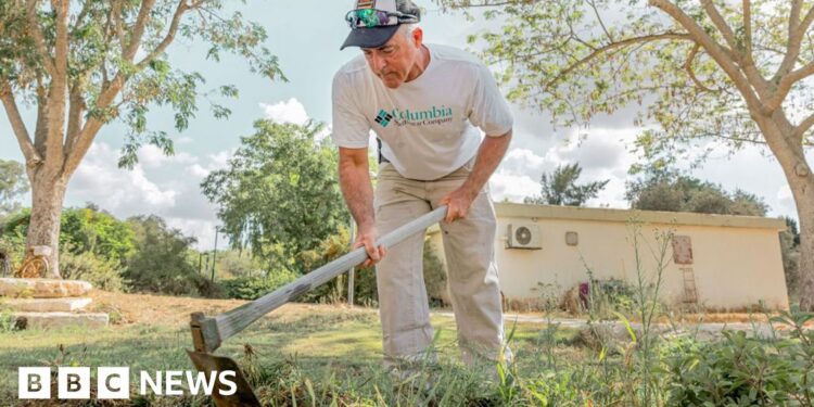 Israel’s shattered Kibbutz Be’eri tries to find a future
