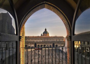 Bologna, Italy, Is the Birthplace of Lasagna alla Bolognese — How to Visit