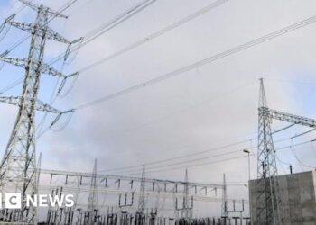 Finland investigates Russian ship after electricity disconnection