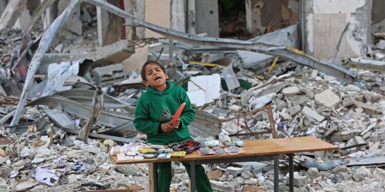 Israel steps up Gaza attacks amid renewed ceasefire push | Gaza News