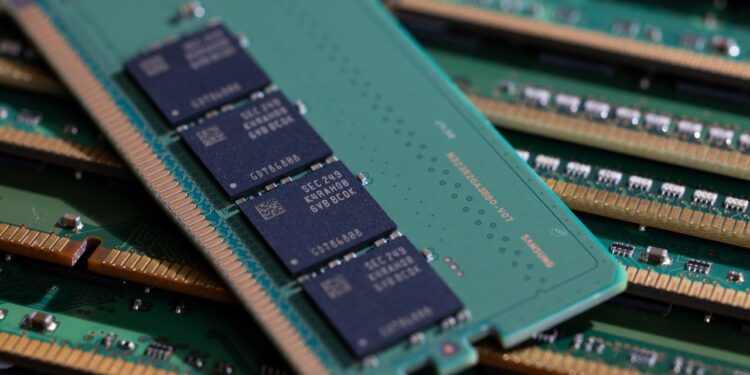 DDR4 vs. DDR5 RAM: What’s the Difference?