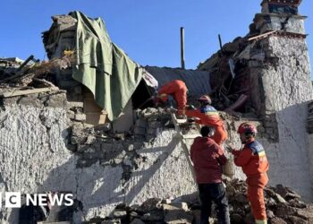 Scores dead in Shigatse as magnitude 7.1 quake hits