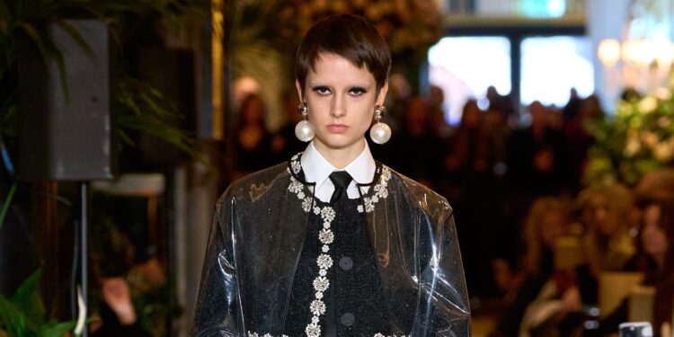 Huishan Zhang Fall 2025 Ready-to-Wear Collection