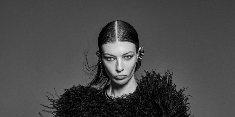 Naeem Khan Fall 2025 Ready-to-Wear Collection