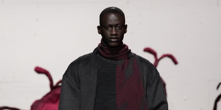 Chet Lo Fall 2025 Ready-to-Wear Collection