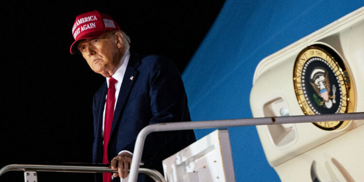 Trump Turns Up Trade Pressure on China After Beijing Fails to Come Running