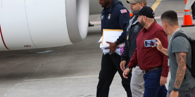 Why have Costa Rica and Panama agreed to take Asians deported by Trump? | Donald Trump News