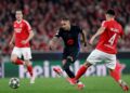 Raphinha gives 10-man Barcelona 1-0 win over Benfica in Champions League | Football News