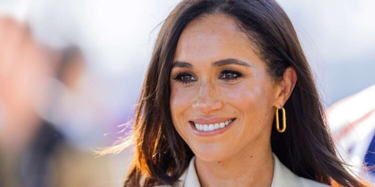Meghan Markle’s Sweet Tradition Is the Ultimate Parenting Travel Hack to Stay Connected With Her Kids