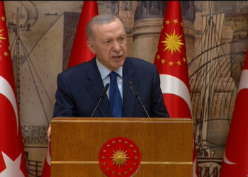 Erdogan welcomes PKK ceasefire but warns the group that it must disband | Recep Tayyip Erdogan