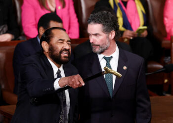Watch the moment Democrat Al Green is removed during Trump speech