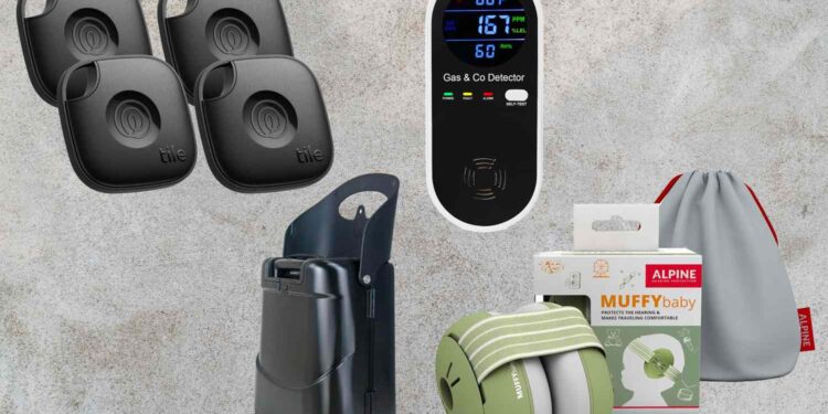 11 Best Safety Devices for Solo Travel With Kids