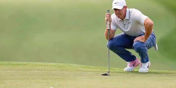 Rory McIlroy seizes Masters lead; Bryson DeChambeau 2 back