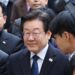 S Korea’s main opposition party taps former chief as presidential candidate | Elections News