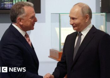 Witkoff meets Putin as Trump urges Russia to ‘get moving’ on Ukraine ceasefire