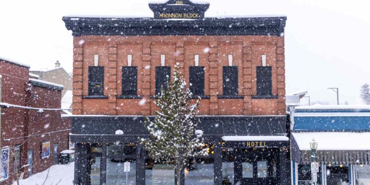 Eleven Revelstoke Lodge Reopens in British Columbia