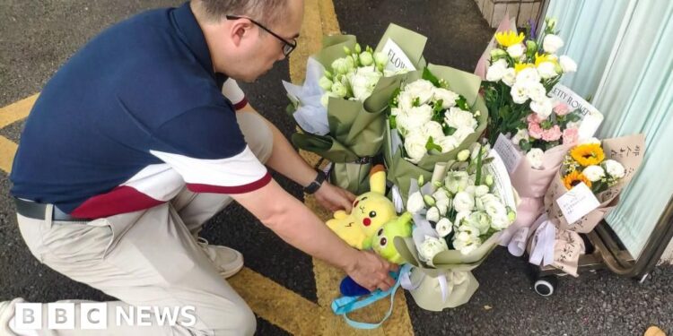 China executes man who stabbed Japanese school boy