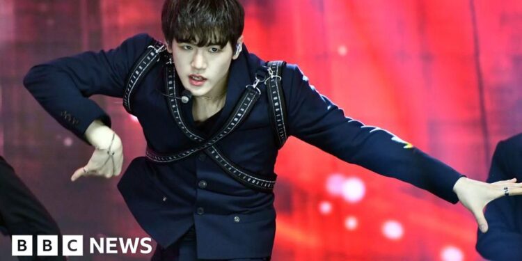 Bain of group Just B comes out at concert