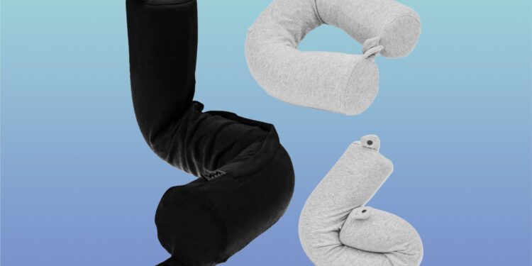 This Neck Pillow Doubles as Extra Packing Space