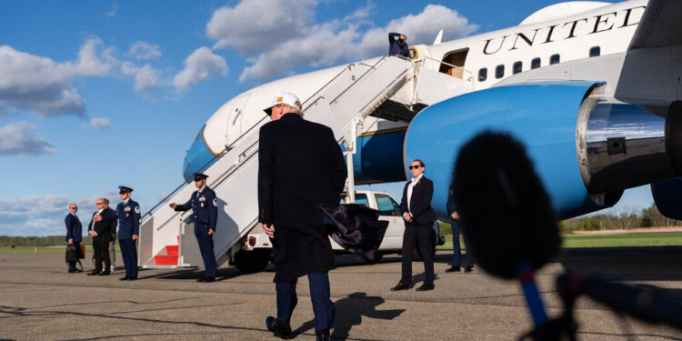 Why Does the Trump Administration Want a New Air Force One?
