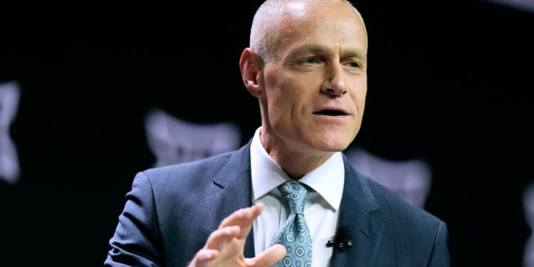 Big Ten, SEC must support all football, Big 12 commish says