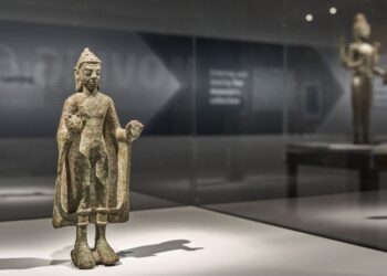 Thailand readies homecoming for stolen ancient statues located in US museum | Arts and Culture News