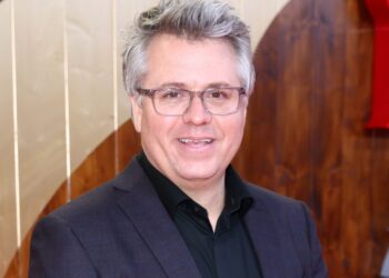 Jeremy Latcham to Exec Produce for Sycamore