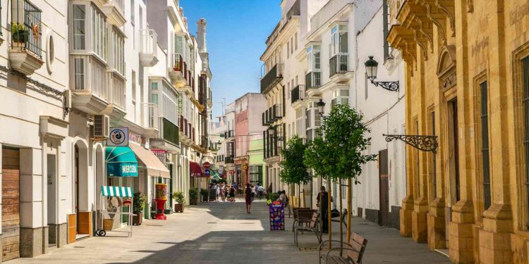 These Are the Top Trending Food Destinations for Summer 2025