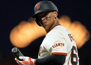 How the Red Sox-Rafael Devers breakup got so messy