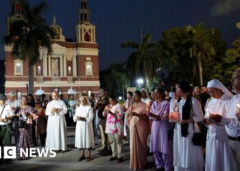 Air India plane crash death toll rises to 270