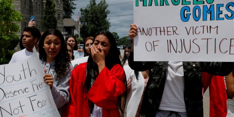 As Trump raises deportation quotas, advocates fear an expanding ‘dragnet’ | Donald Trump News