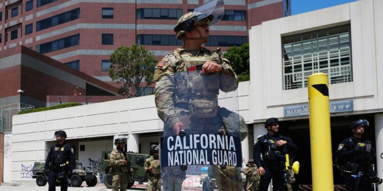 LA mayor announces curfew amid protests over Trump’s immigration crackdown | Protests News