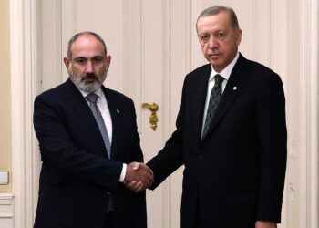 Armenian PM in Turkiye for ‘historic’ visit aimed at normalising ties | Politics News