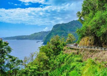 Maui’s Road to Hana Is One of the Most Beautiful Road Trips in the U.s.