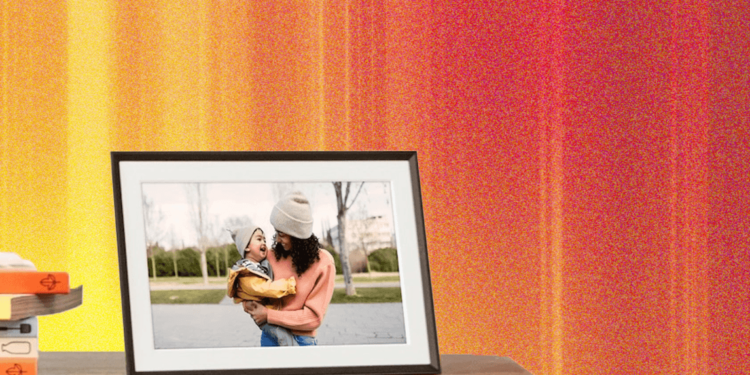 6 Best Digital Photo Frames (2025): Aura, Nixplay, Skylight