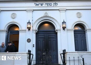 Australian PM vows ‘full force of law’ after arson attack at Melbourne synagogue