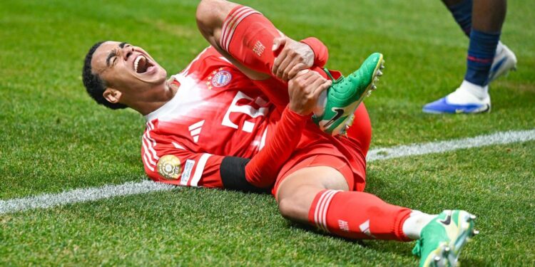 Bayern: Jamal Musiala fractured leg in Gianluigi Donnarumma collision