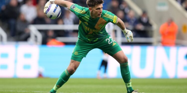 Transfer rumors, news: Man United target Pope, Donnarumma in goalkeeper search