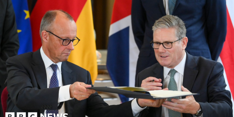 Germany to tighten people-smuggling law by end of year